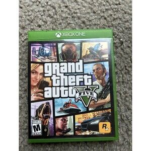 Grand Theft Auto V (Xbox One, 2014) CIB Complete TESTED Map